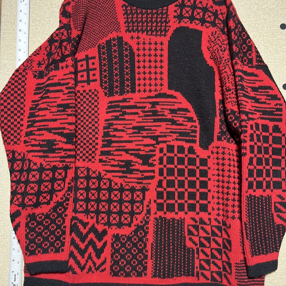 Vintage Cuddle Fit Black/Red Made In USA Long Sleeve Sweater Women's Size XL